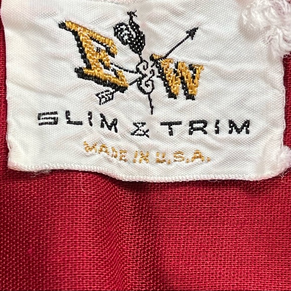 E&W Slim & Trim 📌 Sz small VINTAGE red button down white front stitching design - Picture 4 of 6